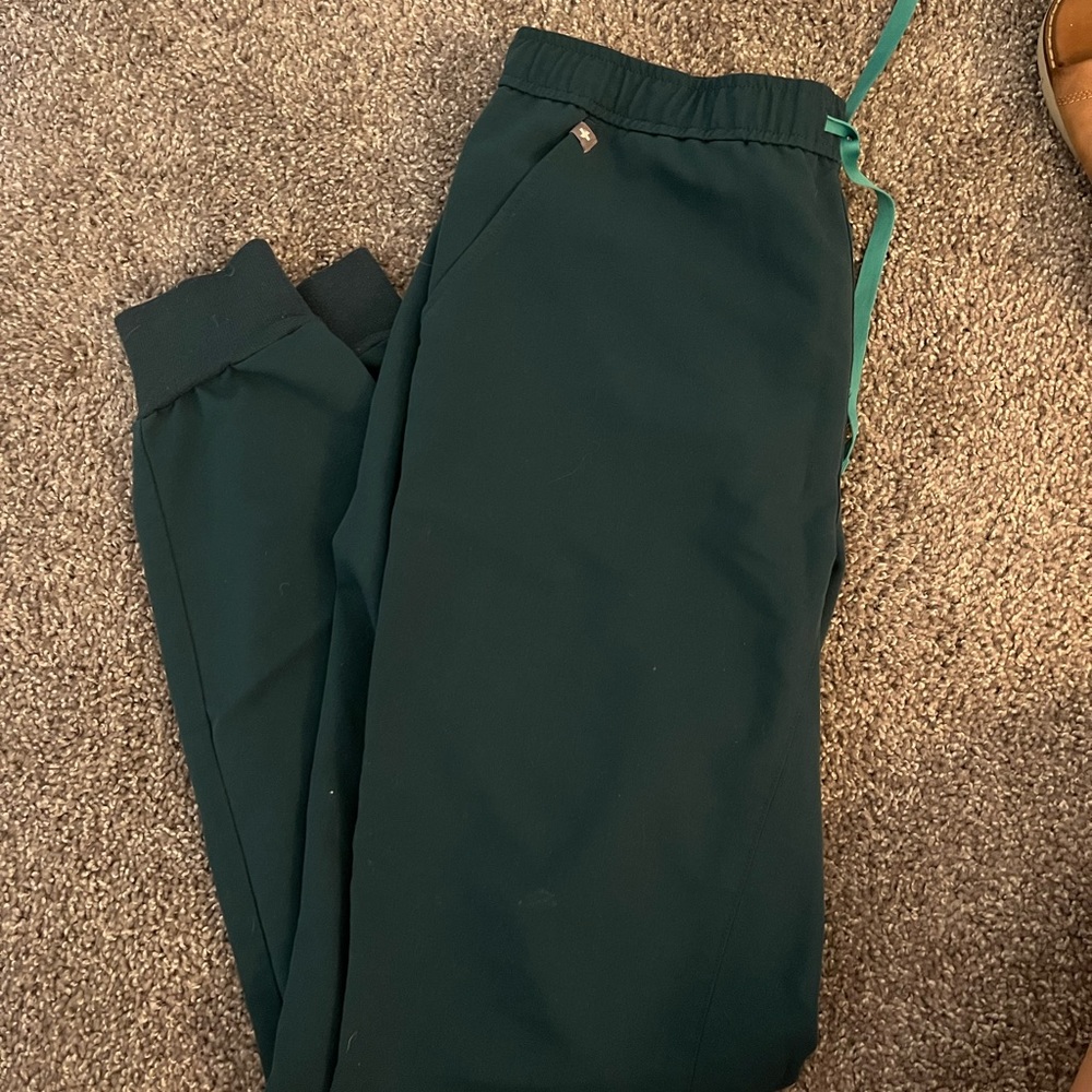 Figs joggers